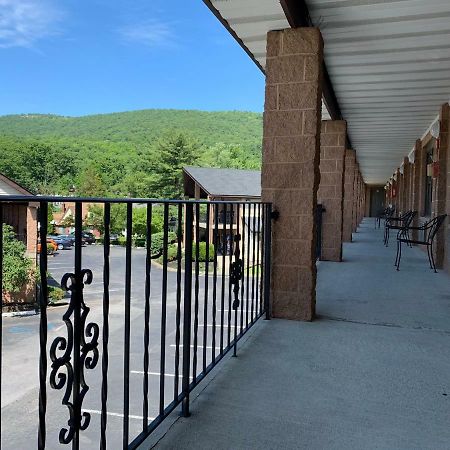 West Point Motel Highland Falls Exteriör bild
