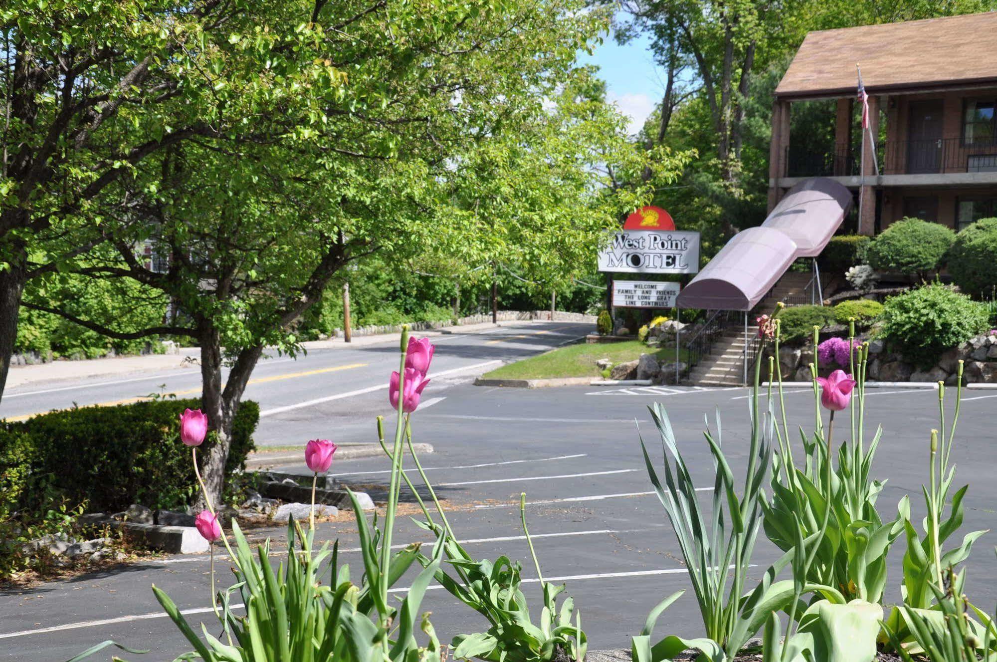 West Point Motel Highland Falls Exteriör bild